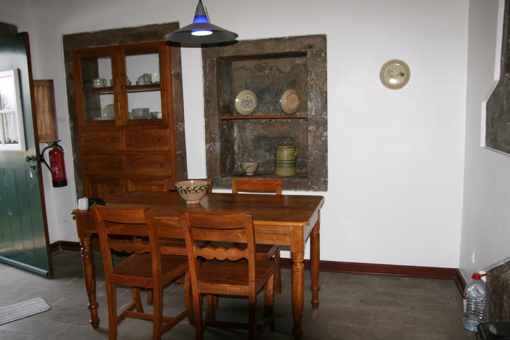 Quinta Dos Figos "5 Trevos Gold" Villa Praia da Vitória Værelse billede